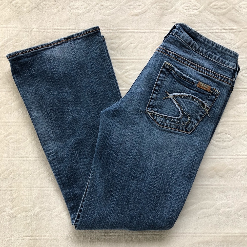 SILVER Women’s Lola 29x31 Bootcut Jeans